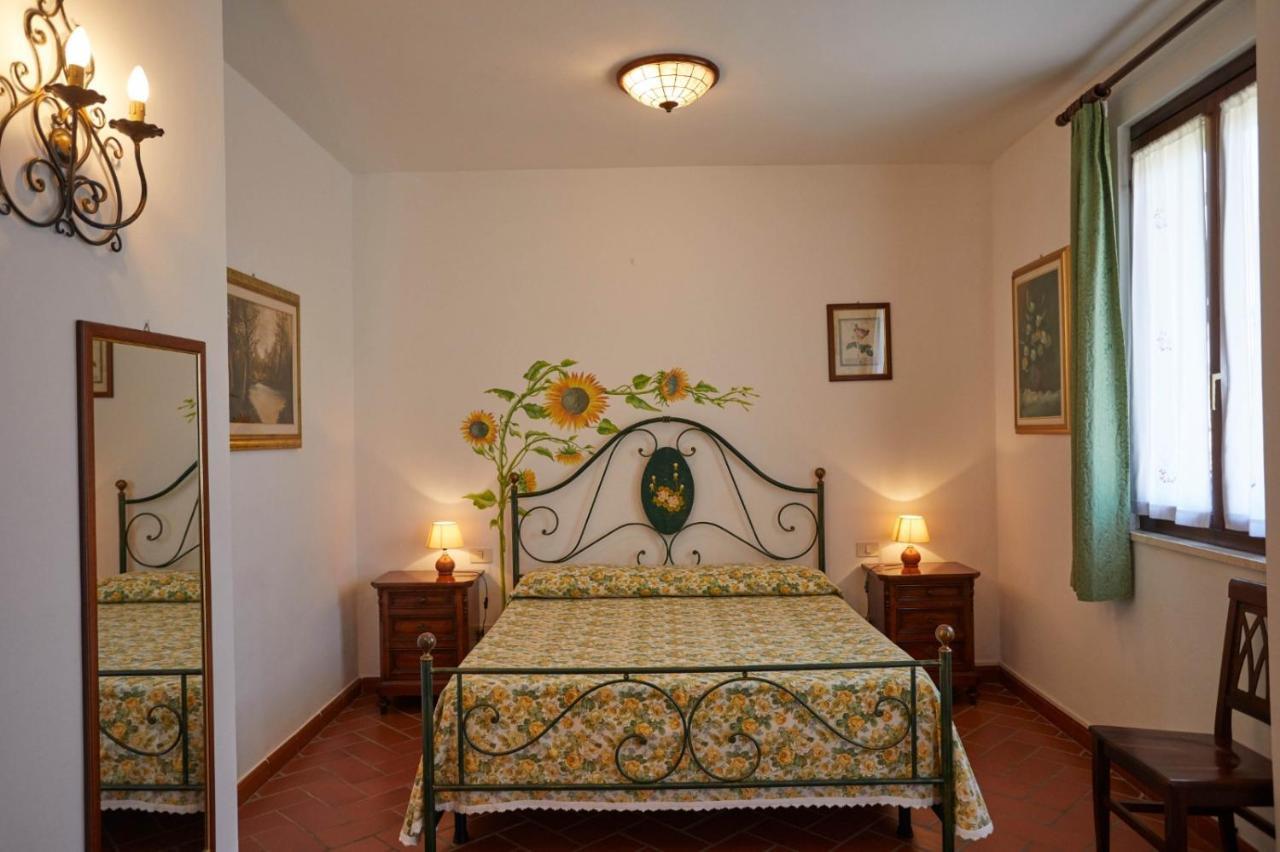 Agriturismo La Baroncella 몬테메라노 외부 사진