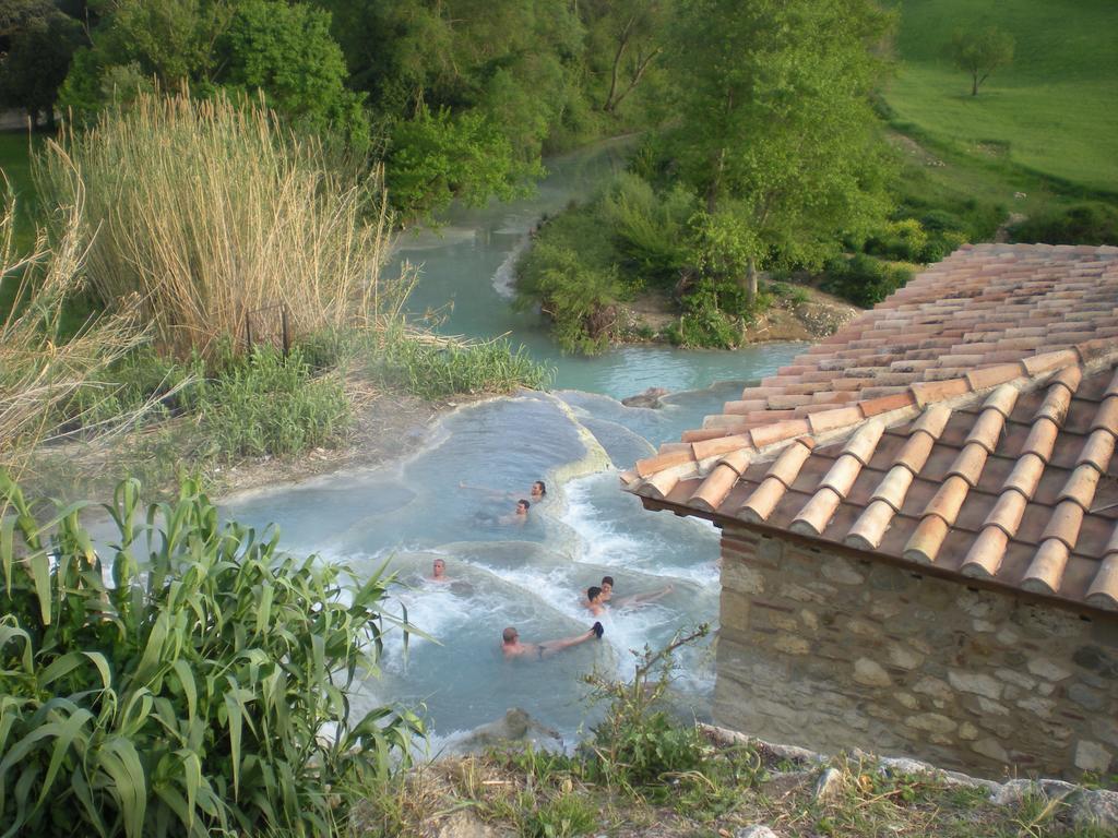 Agriturismo La Baroncella 몬테메라노 외부 사진